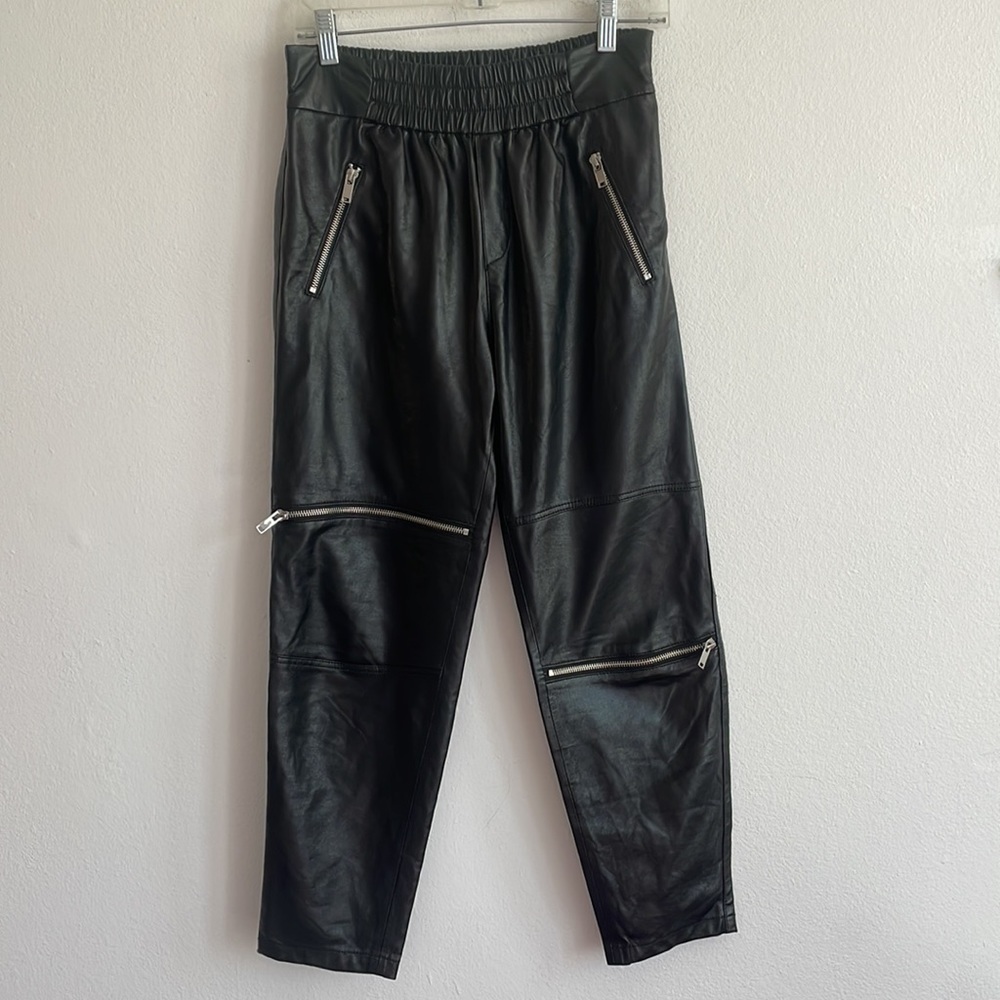 ZARA CROPPED FAUX LEATHER ZIPPER PANTS - Picture 2 of 7